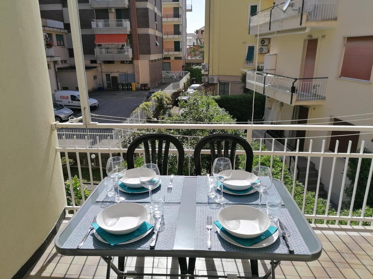 P In Centro Apartment Сестри Леванте Екстериор снимка