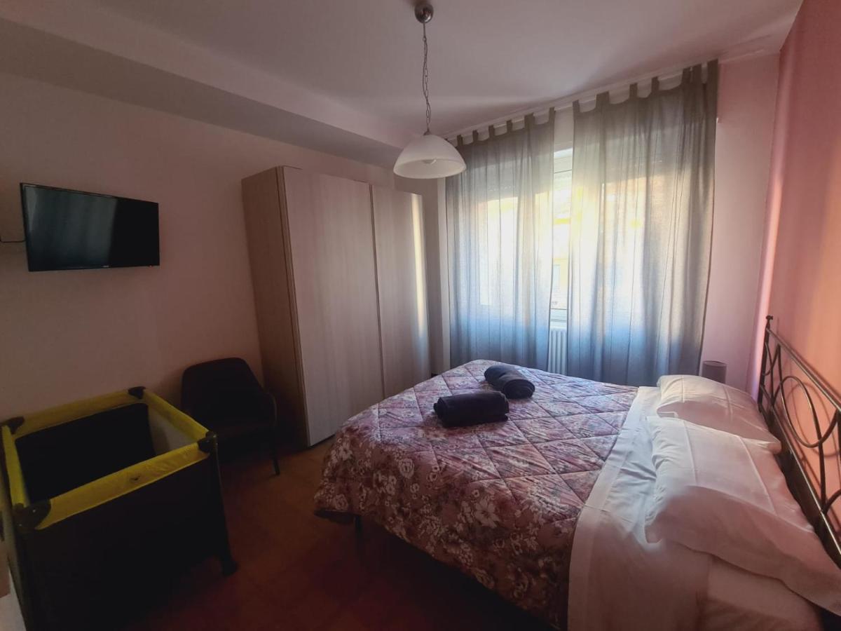 P In Centro Apartment Сестри Леванте Екстериор снимка